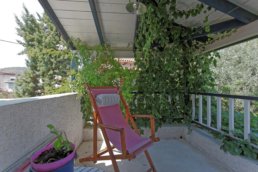 To Spitaki Apartments Galaxidi Exterior photo